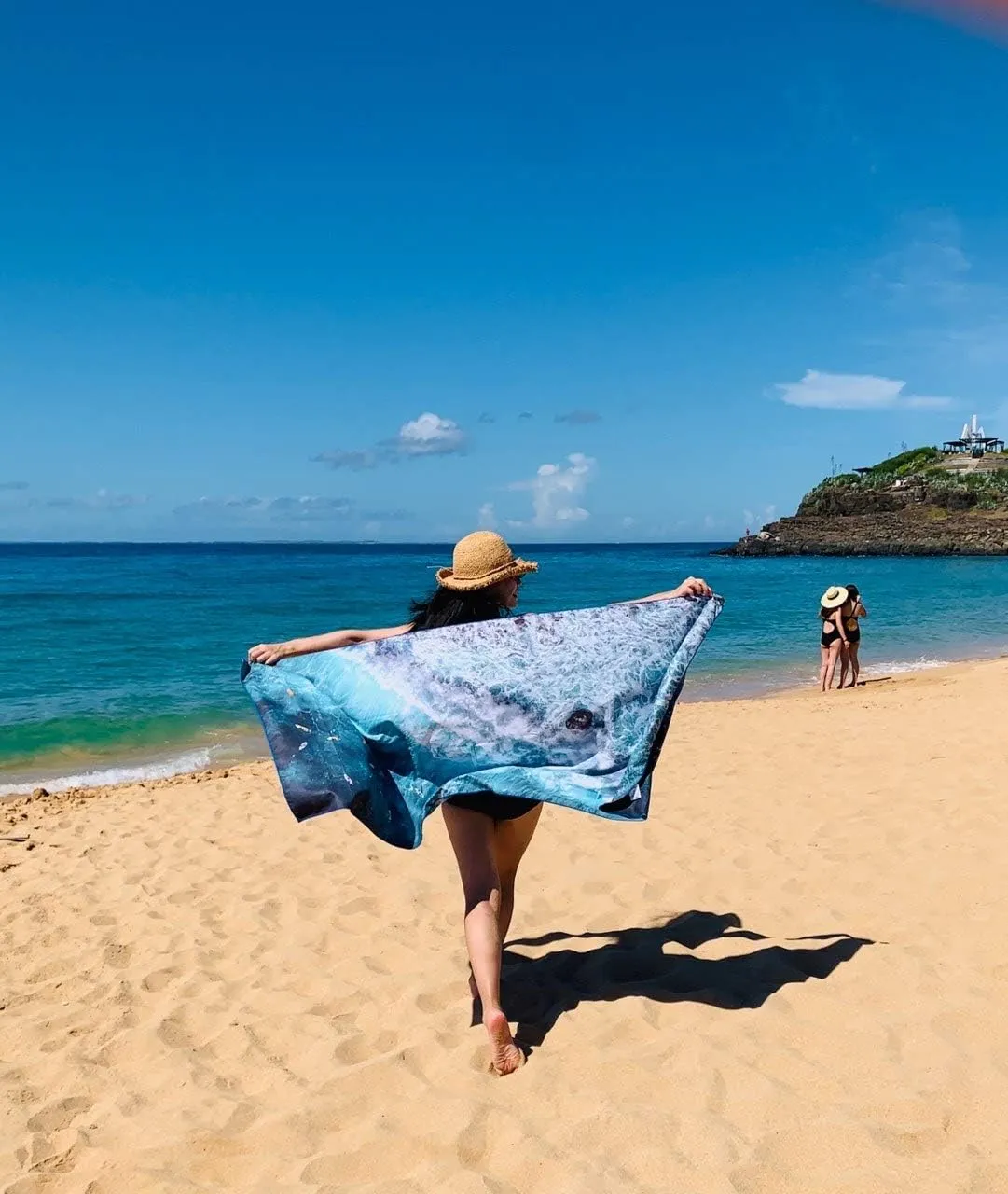 4Monster Microfiber Beach Towel Quick Dry,Super Absorbent Lightweight Travel Towel for Swimmers, Sand Free Camping Towel, Beach Towels for Pool, Swim, Water Sports,Yoga,Gym,Backpacking
