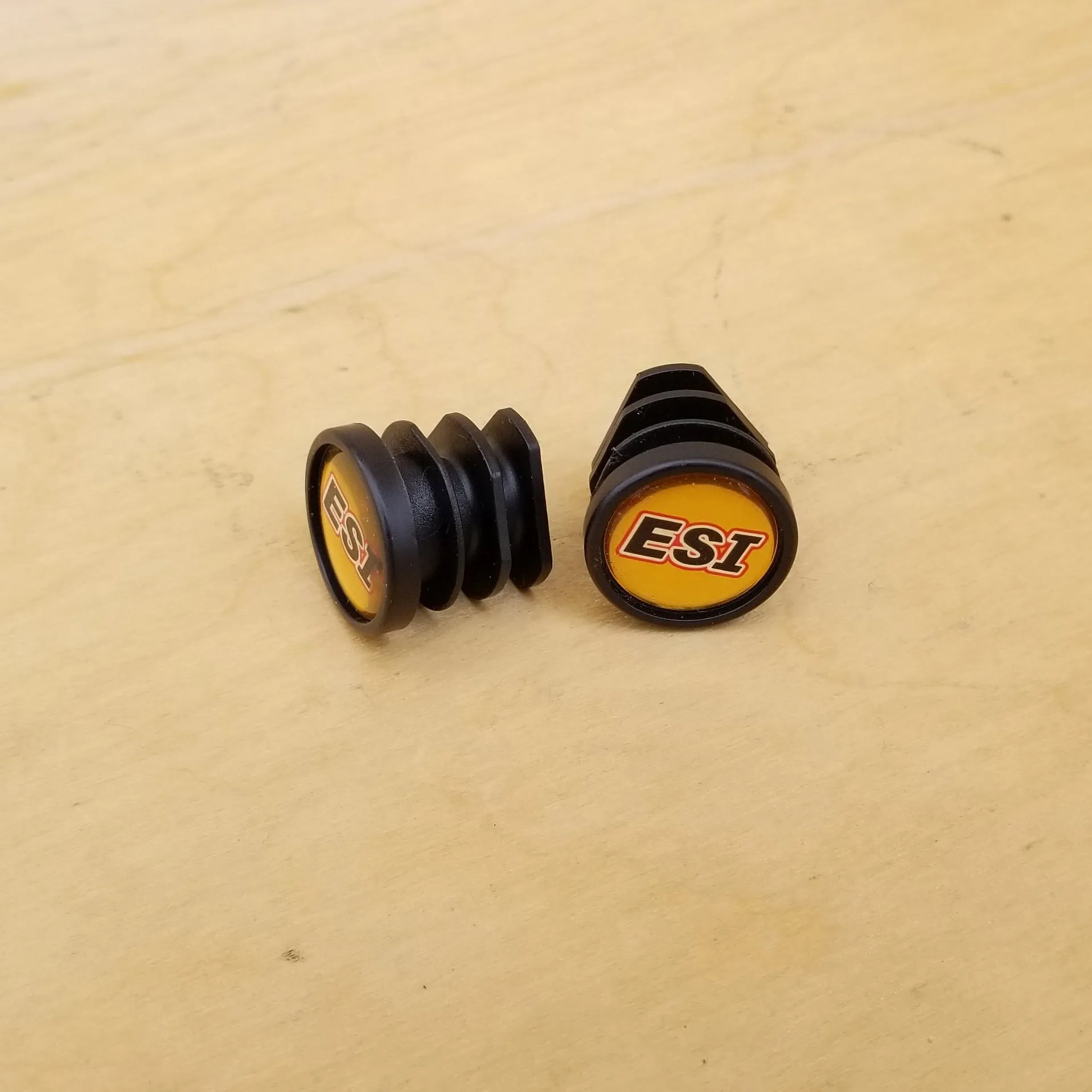 Handlebar bar end plugs - ESI (pair)