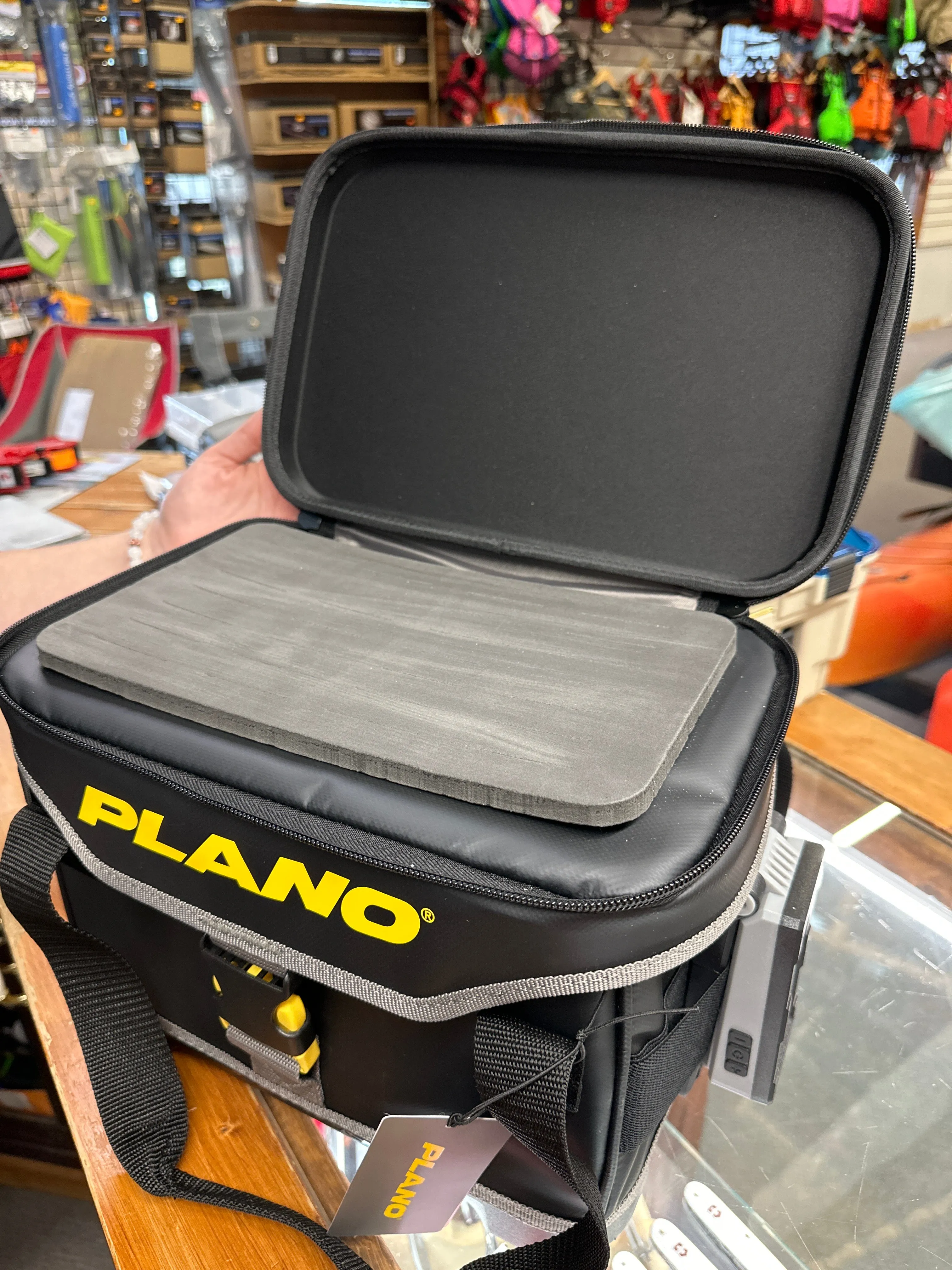 Plano Ice Hunter Tackle Bag 3600