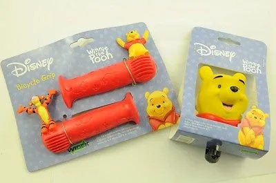 WINNIE THE POOH & TIGGER GRIPS, WITH A WINNIE THE POOH HANDLEBAR HORN -SQUEAKER